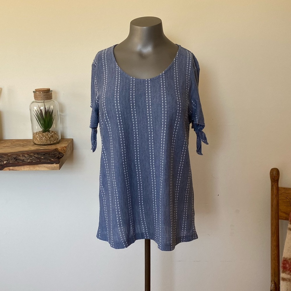 BNWT Knit Top